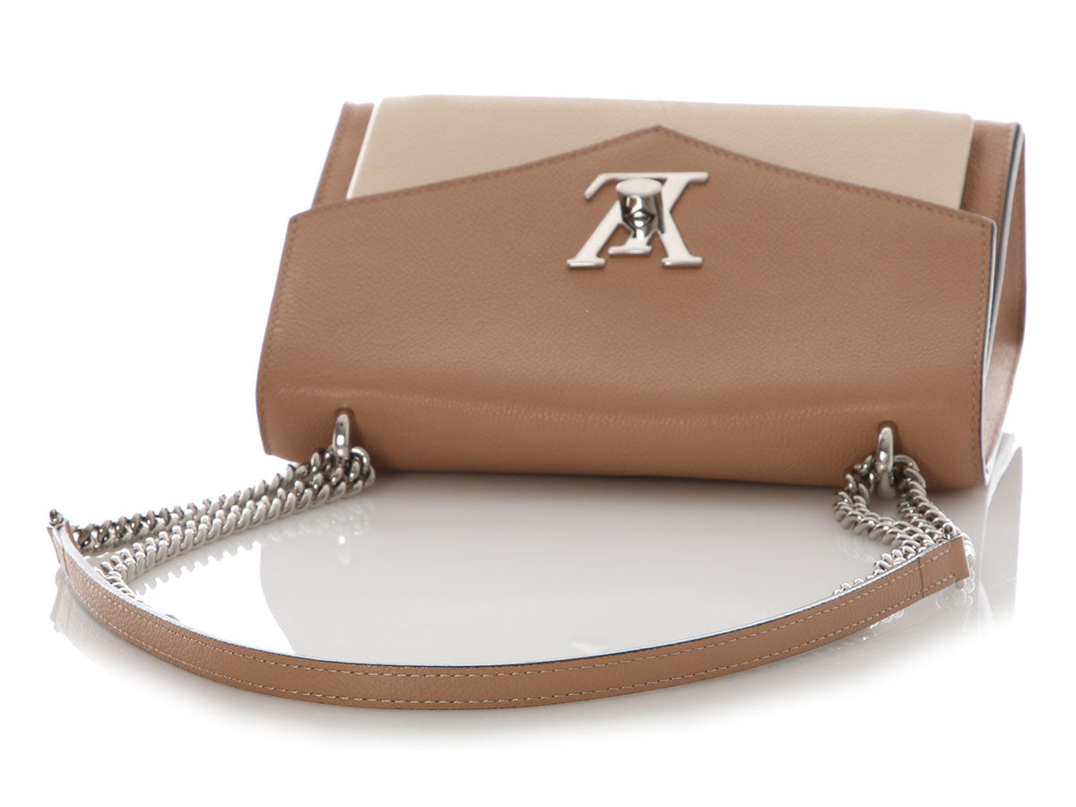 Louis Vuitton Beige Lockme BB - Image 7