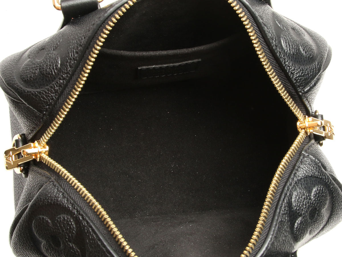 Louis Vuitton Black Giant Monogram Empreinte Speedy Bandoulière 20 - Image 8