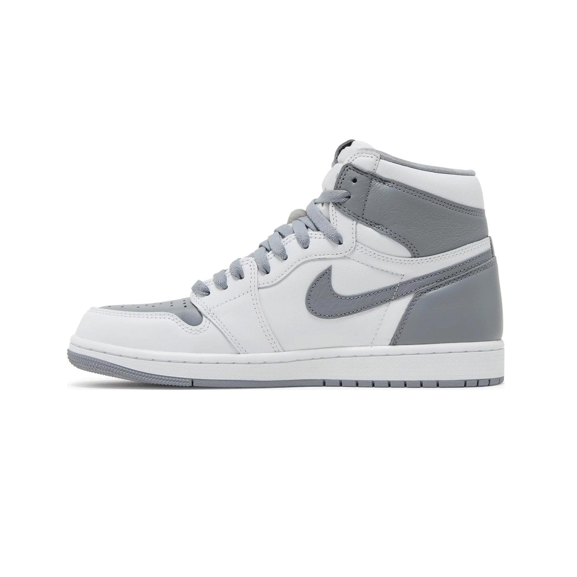 Air Jordan 1 Retro High OG 'Stealth' (2022) - Image 3