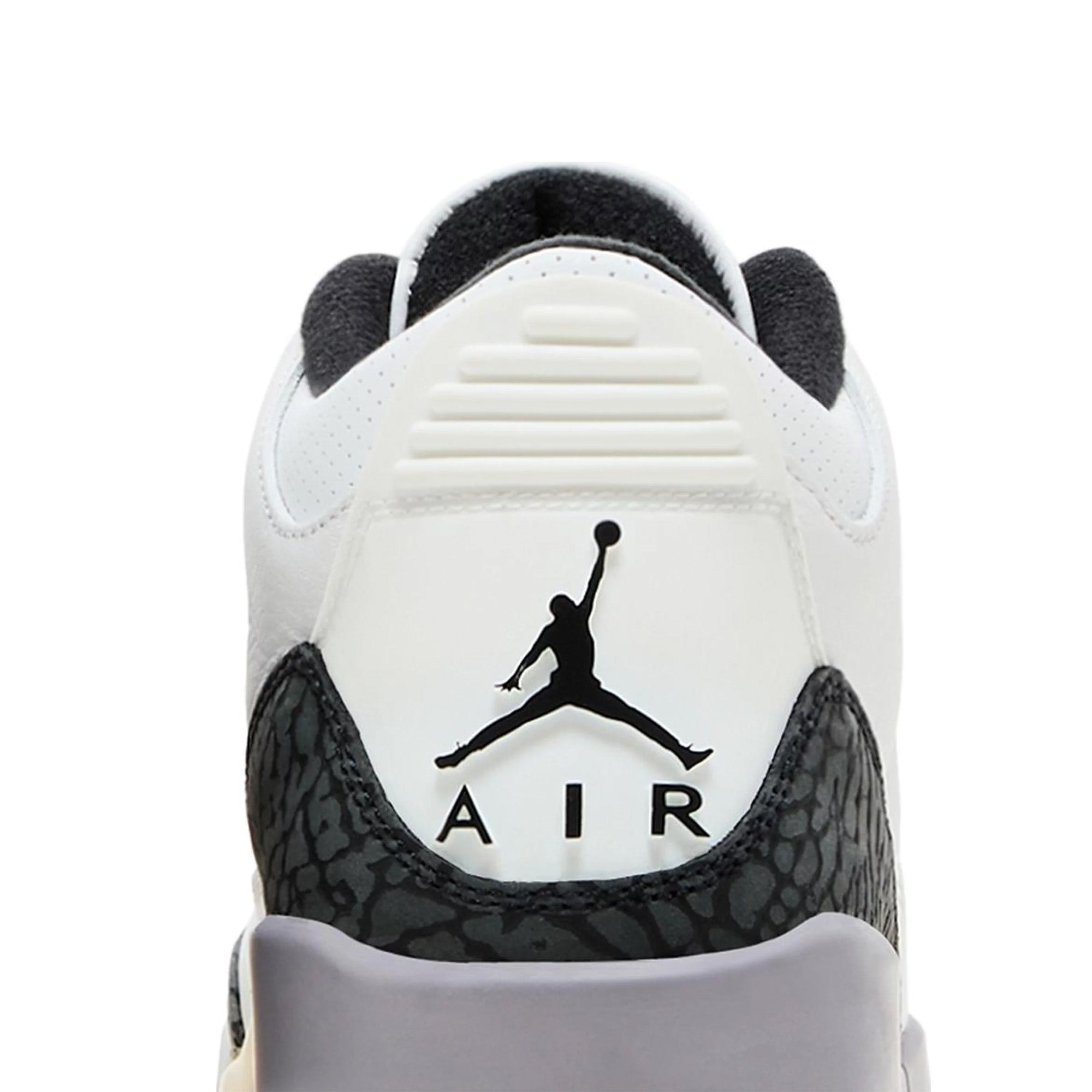 Air Jordan 3 Retro 'Cement Grey' (2024) - Image 7