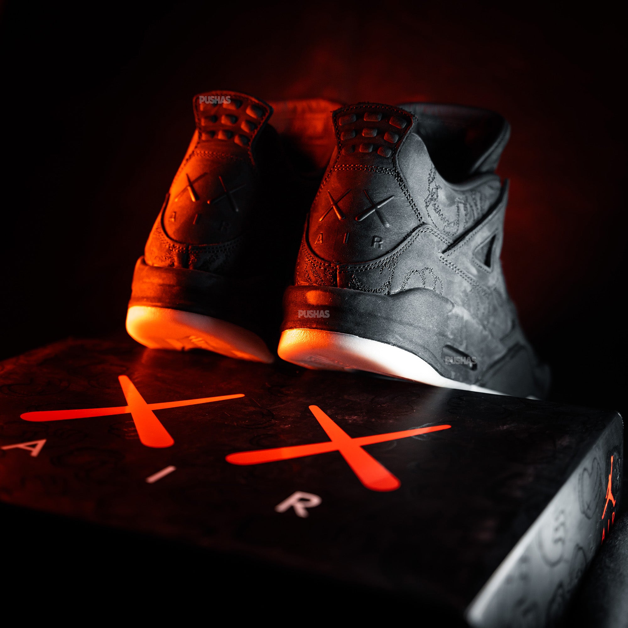 Air Jordan 4 Retro 'Kaws Black' (2017) - Image 8