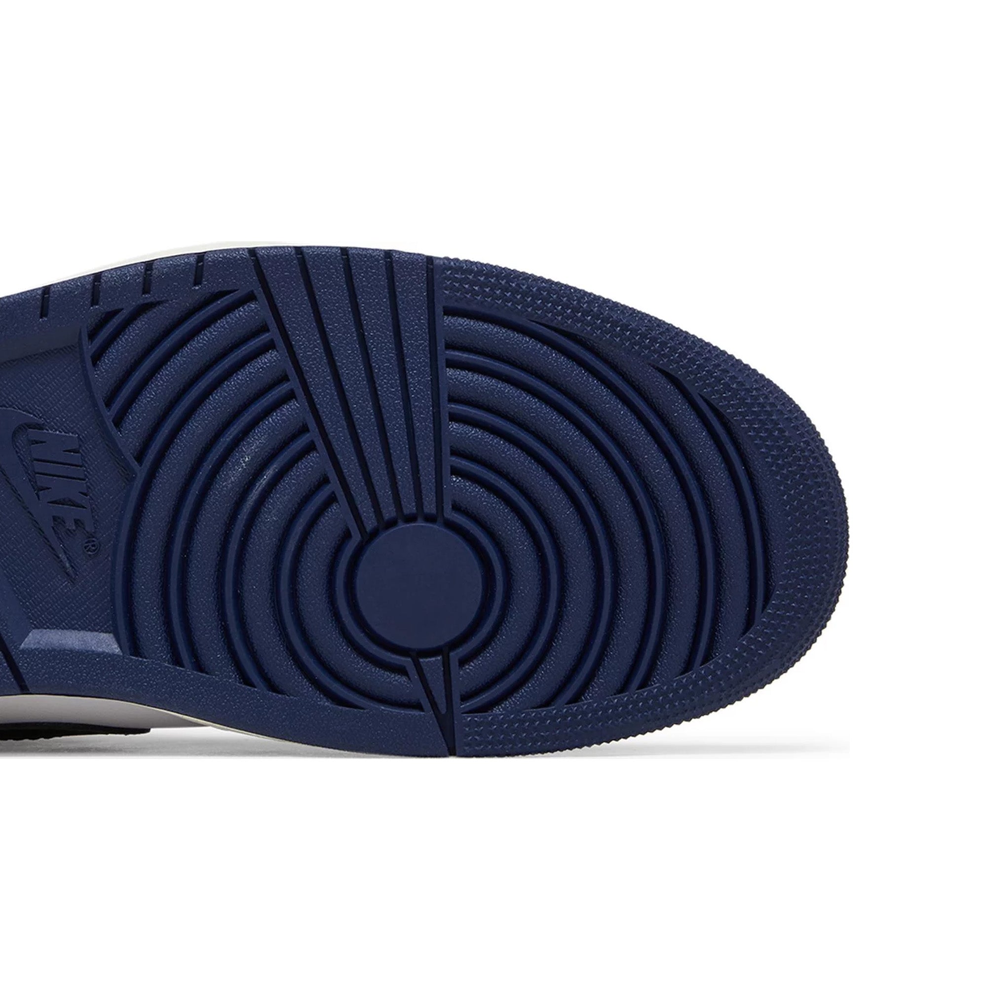 Air Jordan 1 Retro High OG 'Midnight Navy' (2024) - Image 8