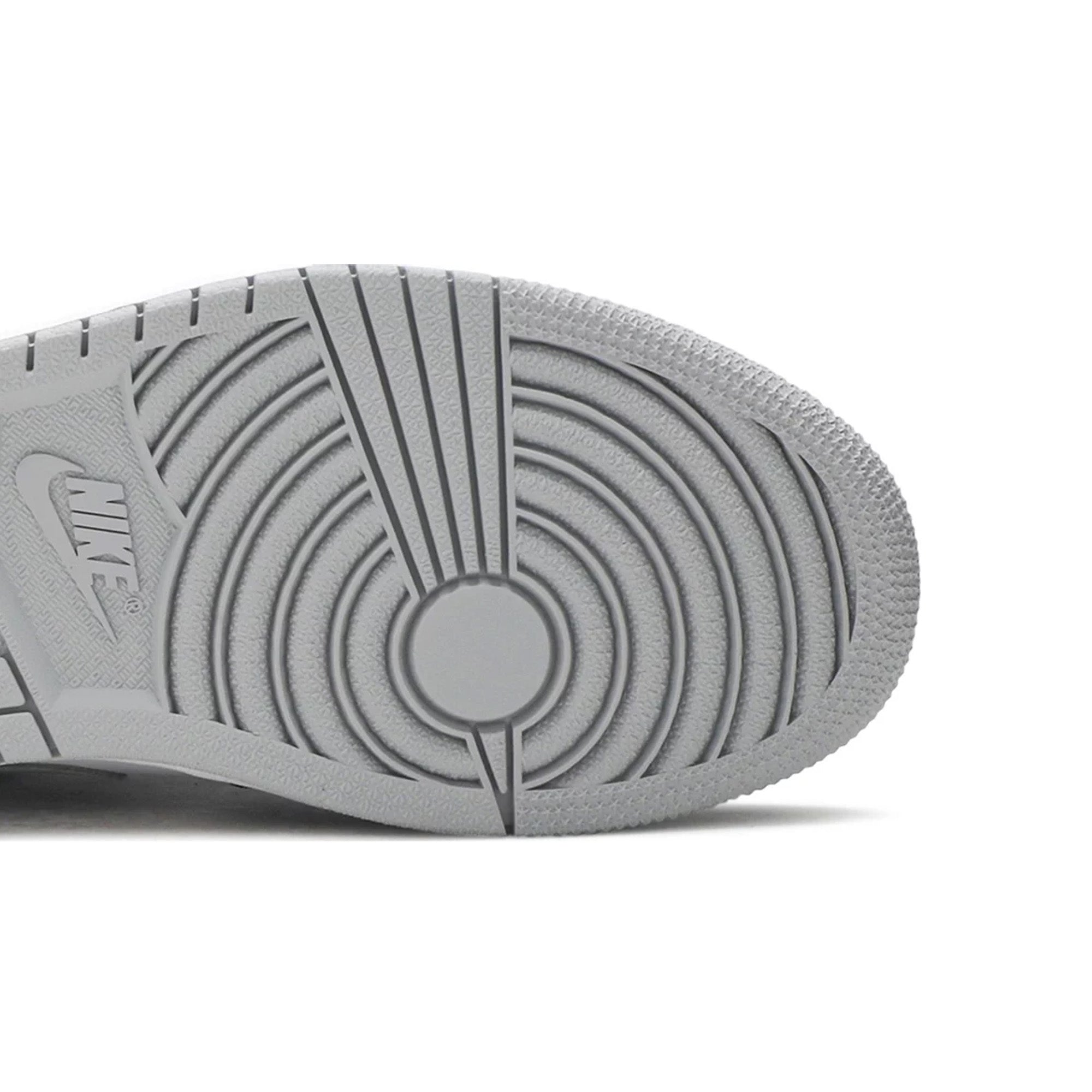 Air Jordan 1 Low 'Shadow' (2020) - Image 8