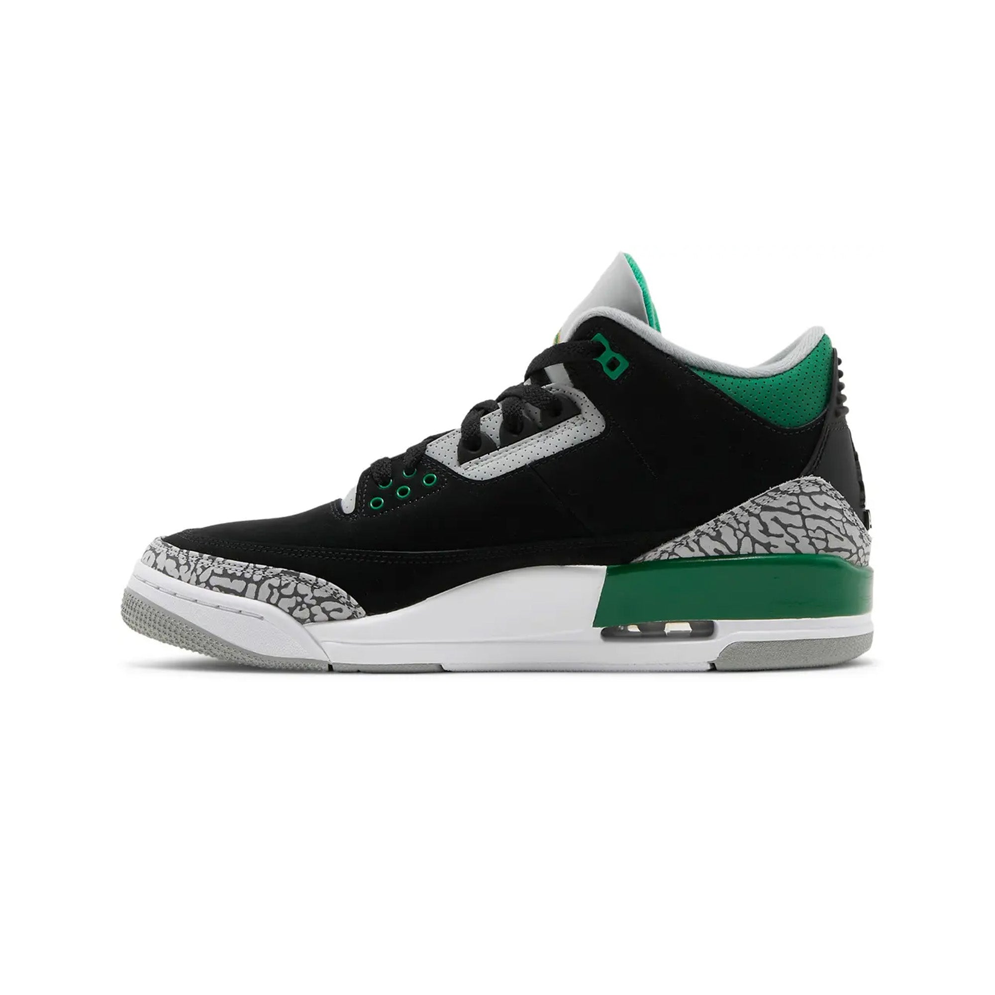 Air Jordan 3 Retro 'Pine Green' (2021) - Image 3