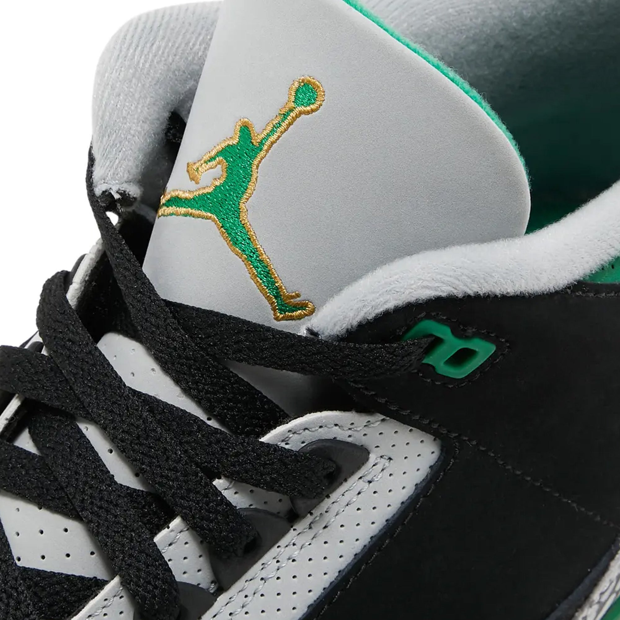 Air Jordan 3 Retro 'Pine Green' (2021) - Image 7