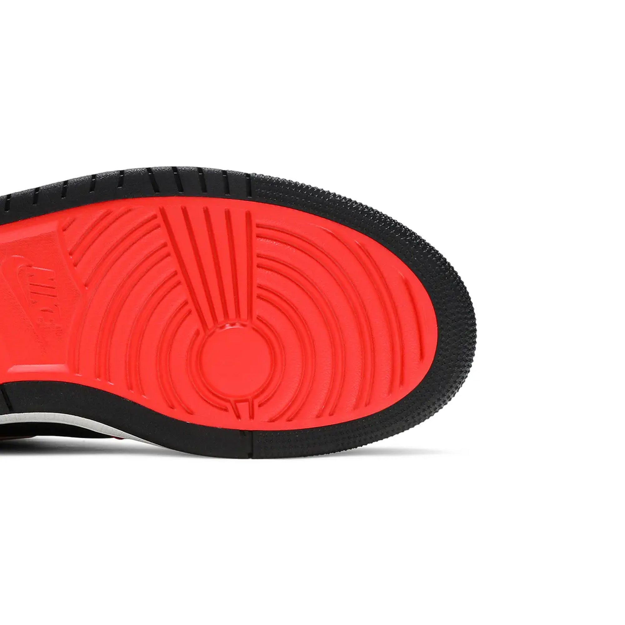 Air Jordan 1 High Zoom CMFT 'Black Chile Red' - Image 8