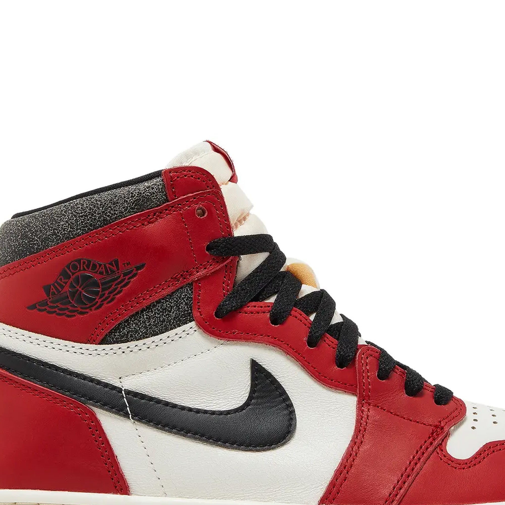 Air Jordan 1 Retro High OG 'Chicago Lost and Found' (2022) - Image 6