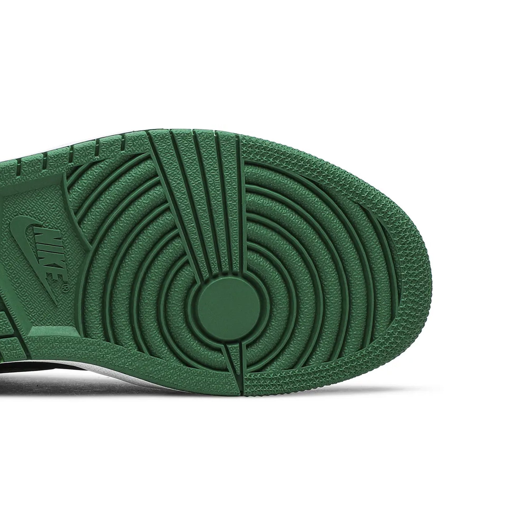Air Jordan 1 Retro High 'Pine Green Black' (2020) - Image 8