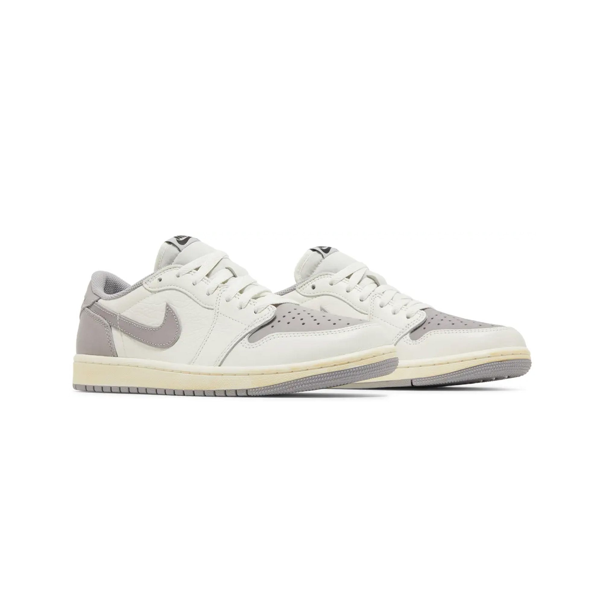 Air Jordan 1 Retro Low OG 'Atmosphere Grey' (2023) - Image 2