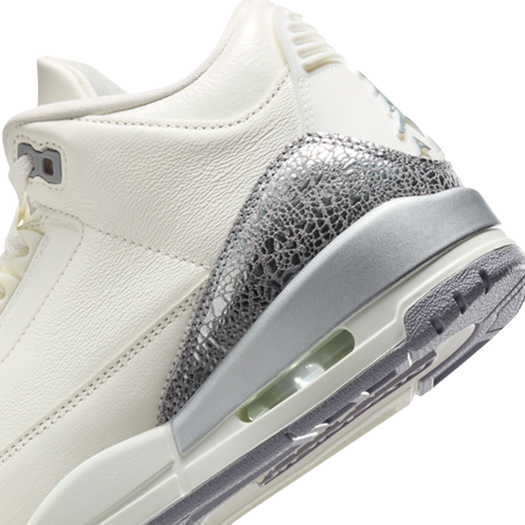 Air Jordan 3 Retro 'Sail Cement Grey' Women's (2025) - Image 7