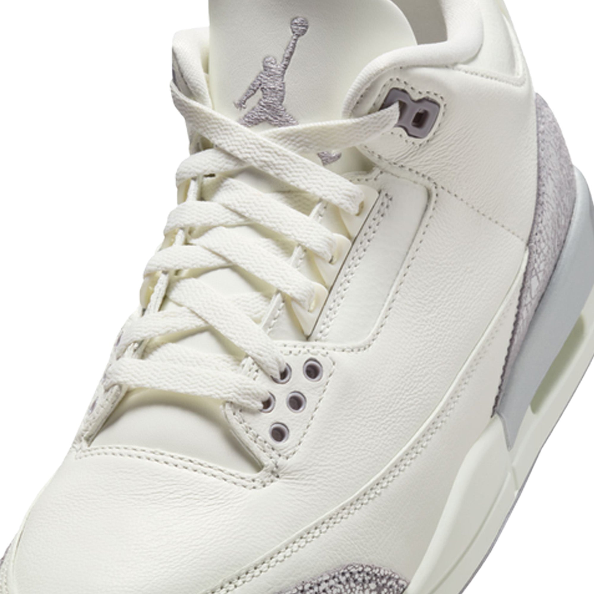 Air Jordan 3 Retro 'Sail Cement Grey' Women's (2025) - Image 8