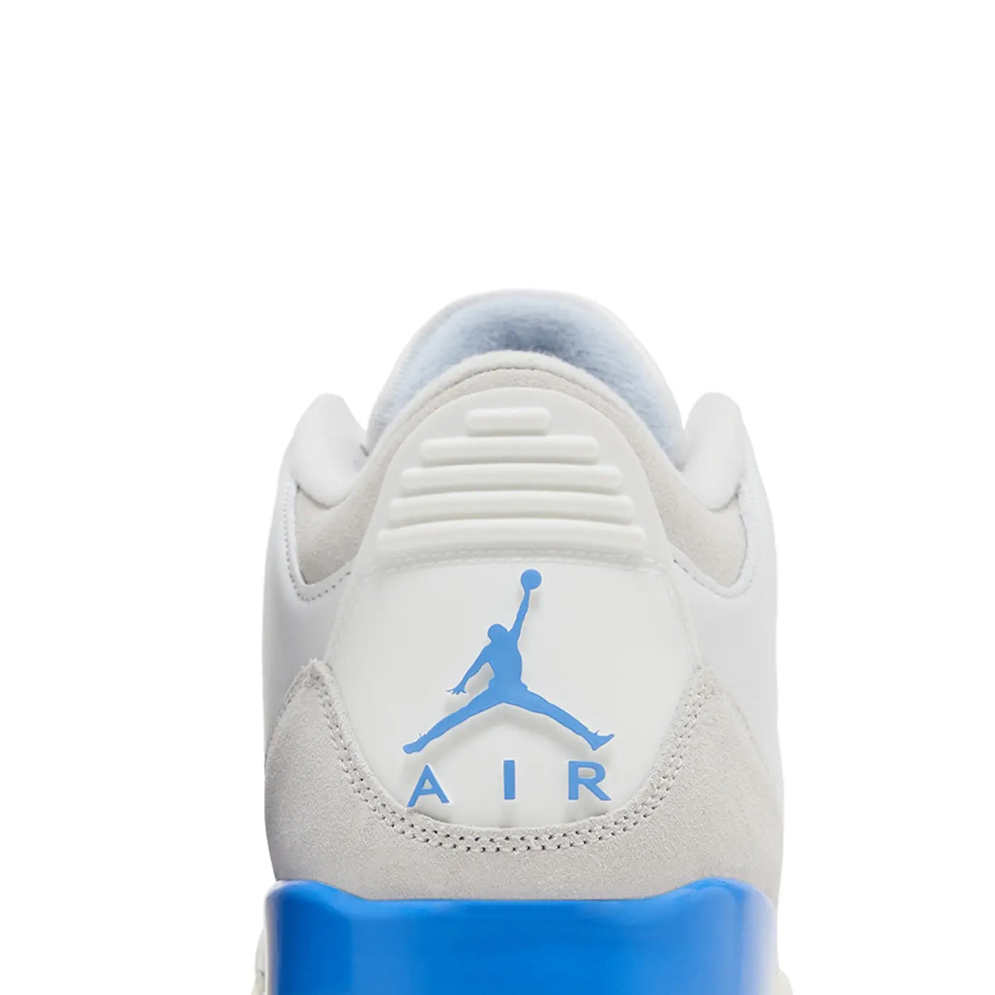 Air Jordan 3 Retro 'Lucky Shorts' (2025) - Image 8