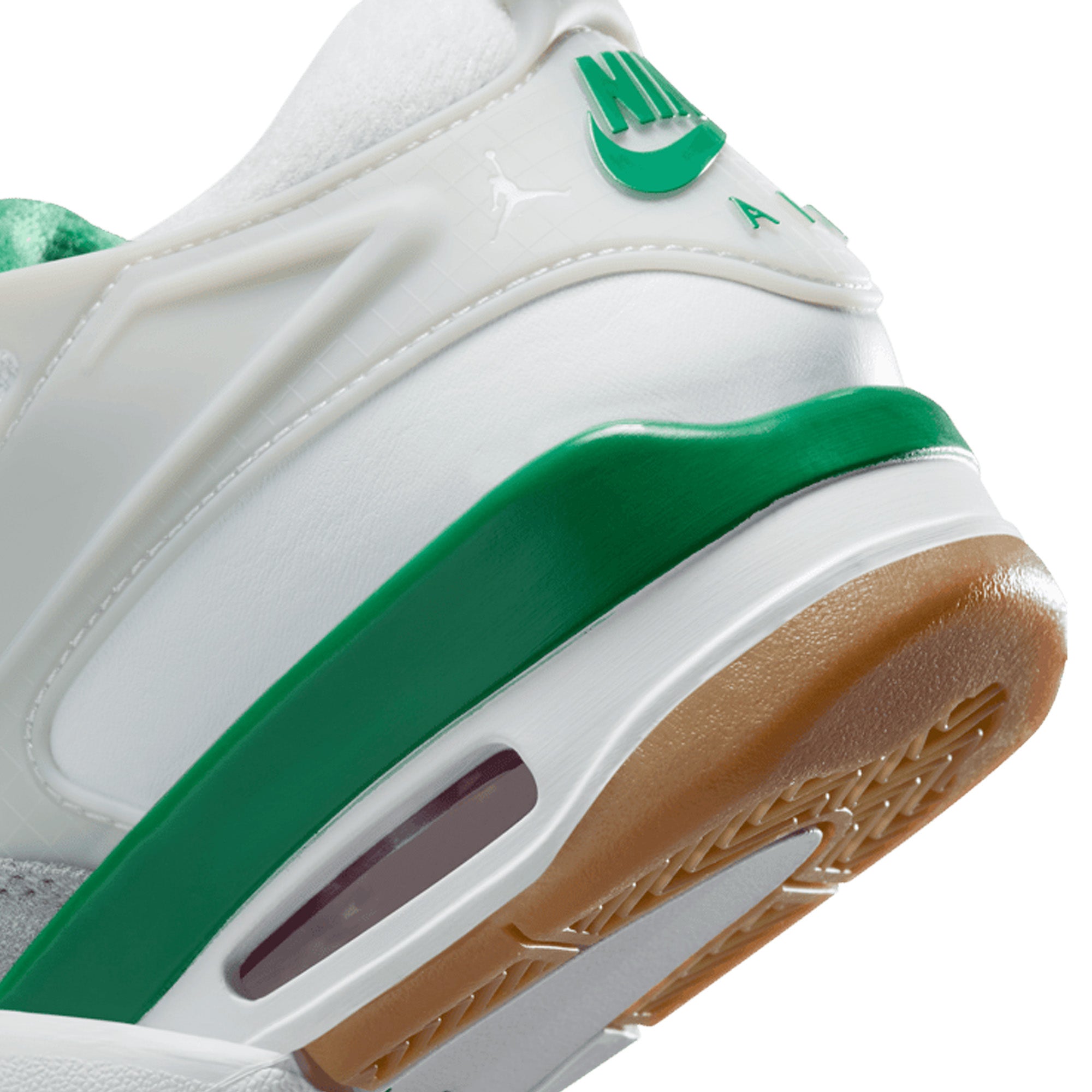Air Jordan 4 RM 'Pine Green' (2025) - Image 7